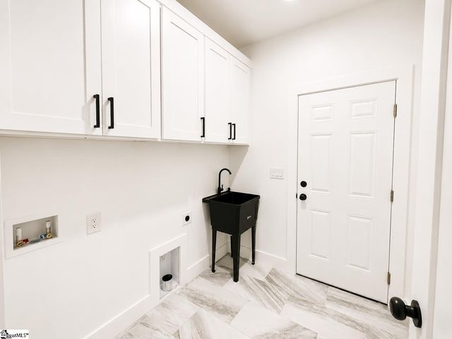 500 Skyline Drive, Campobello, SC 29322