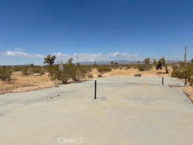 1 Mitch, Landers, CA 92284