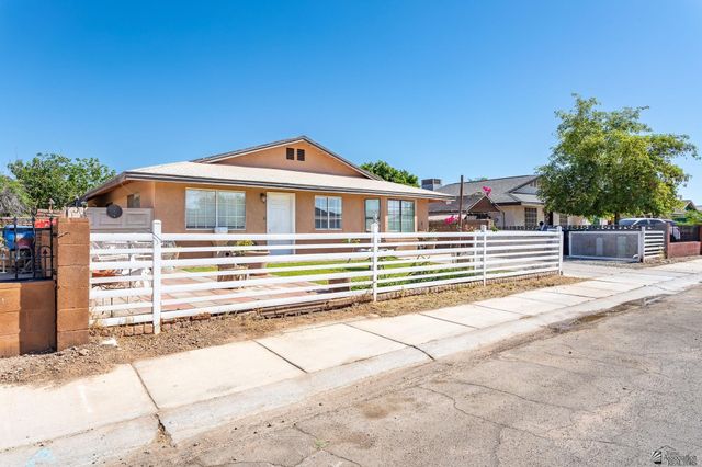 614 W Cactus St, Somerton, AZ 85350