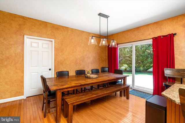 13 COBBLESTONE CT, Columbus, NJ 08022