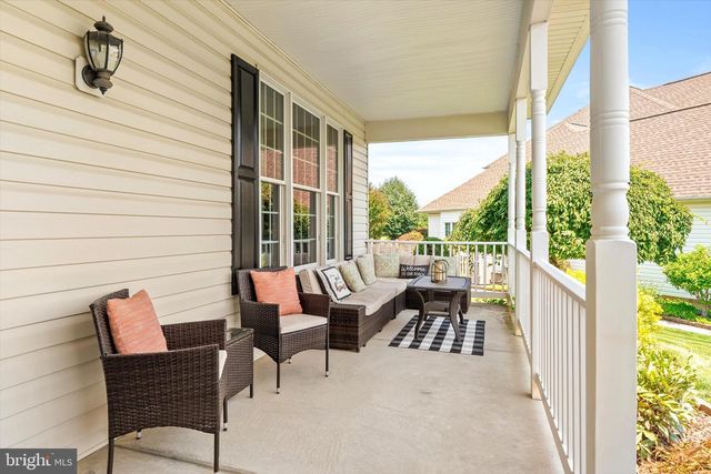 13 COBBLESTONE CT, Columbus, NJ 08022
