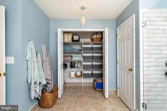 13 COBBLESTONE CT, Columbus, NJ 08022