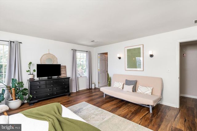 13 COBBLESTONE CT, Columbus, NJ 08022