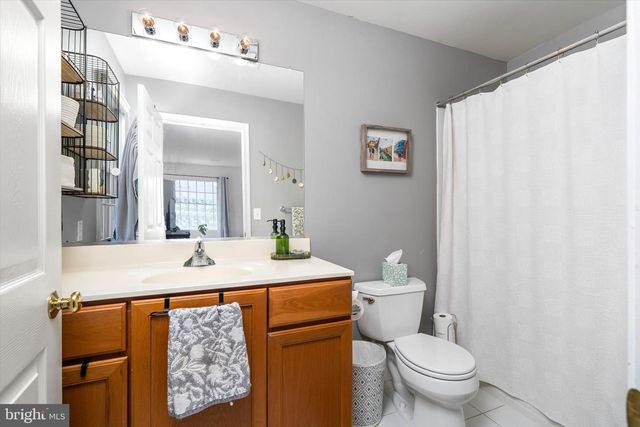 13 COBBLESTONE CT, Columbus, NJ 08022
