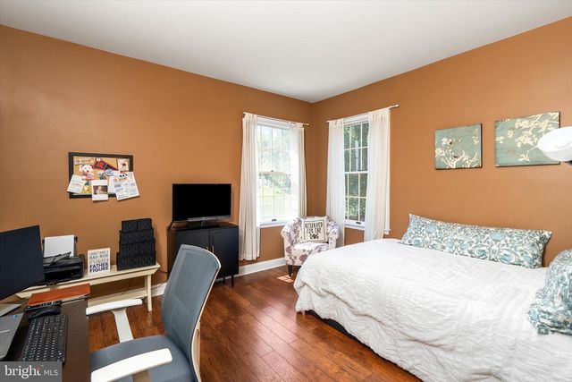 13 COBBLESTONE CT, Columbus, NJ 08022