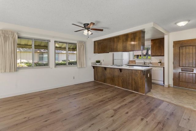 6123 Via Casitas, Carmichael, CA 95608