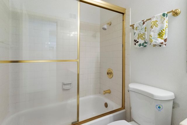 6123 Via Casitas, Carmichael, CA 95608