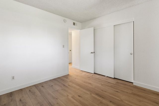 6123 Via Casitas, Carmichael, CA 95608