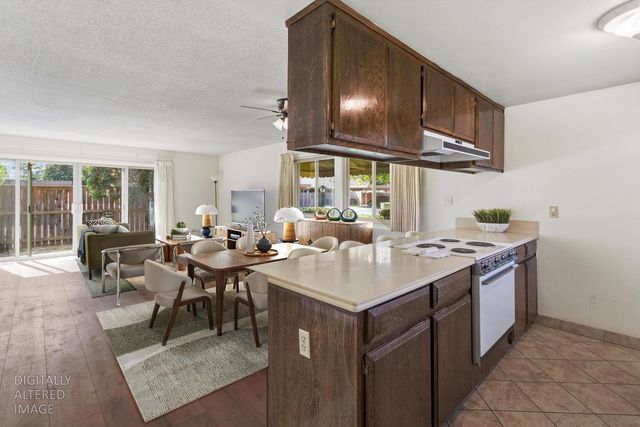 6123 Via Casitas, Carmichael, CA 95608