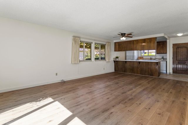 6123 Via Casitas, Carmichael, CA 95608