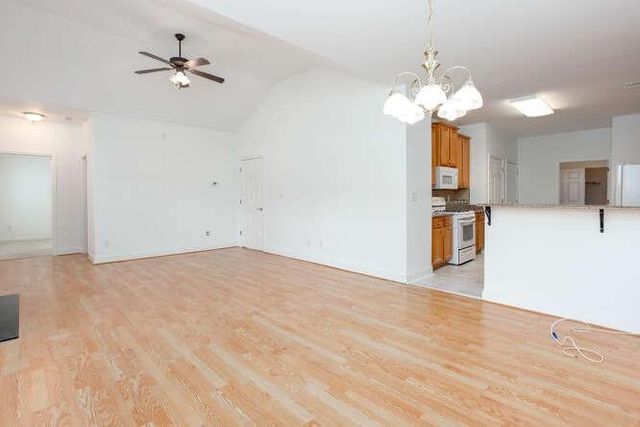 3402 Raes Creek Road SW 27, Marietta, GA 30008