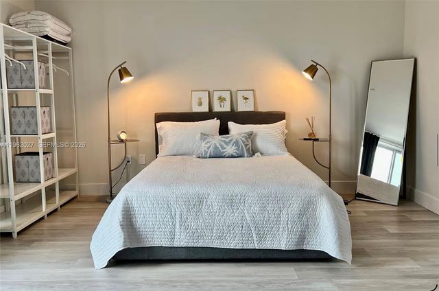 19380 NE 26th Ave 205, Miami, FL 33180