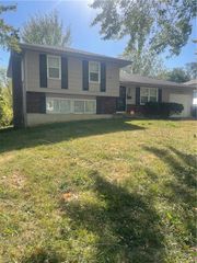7915 E 117 Terrace, Kansas City, MO 64134