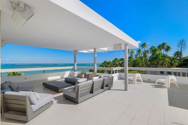 2220 PARK BOULEVARD, San Juan, PR 00913