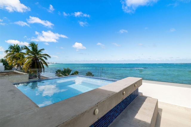 2220 PARK BOULEVARD, San Juan, PR 00913