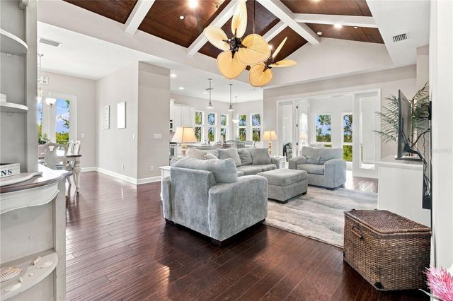 311 SAPPHIRE LAKE DRIVE 202, Bradenton, FL 34209