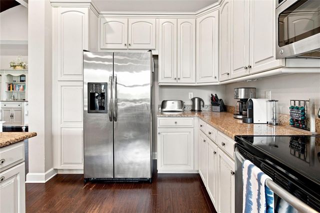 311 SAPPHIRE LAKE DRIVE 202, Bradenton, FL 34209