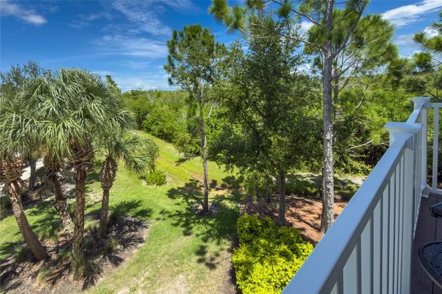 311 SAPPHIRE LAKE DRIVE 202, Bradenton, FL 34209
