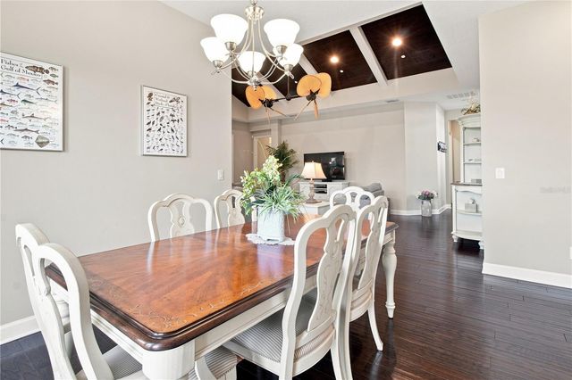 311 SAPPHIRE LAKE DRIVE 202, Bradenton, FL 34209