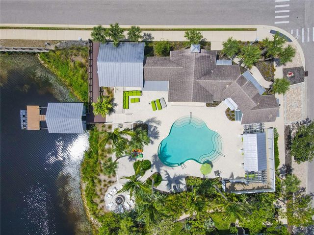 311 SAPPHIRE LAKE DRIVE 202, Bradenton, FL 34209