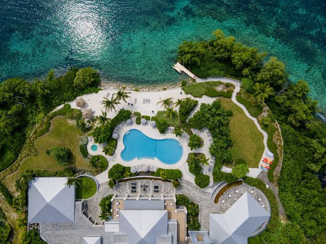 311 SAPPHIRE LAKE DRIVE 202, Bradenton, FL 34209
