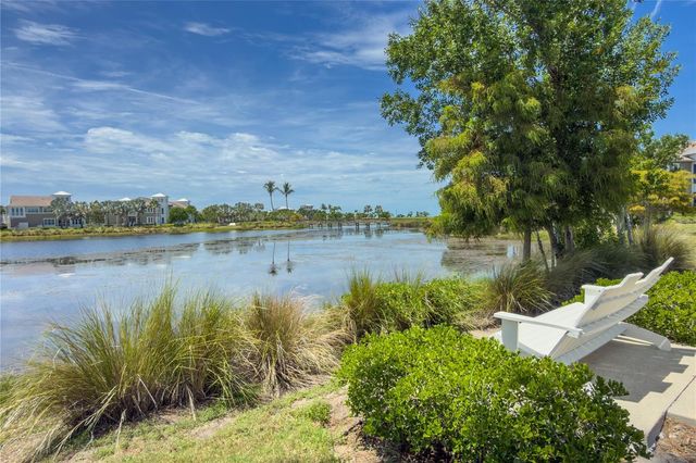 311 SAPPHIRE LAKE DRIVE 202, Bradenton, FL 34209
