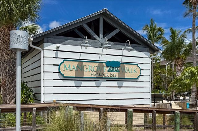 311 SAPPHIRE LAKE DRIVE 202, Bradenton, FL 34209