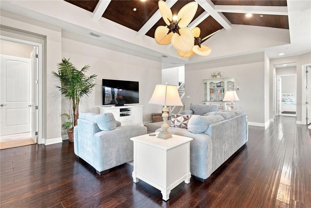 Image 17 of property listing at 311 SAPPHIRE LAKE DRIVE 202, Bradenton, FL 34209