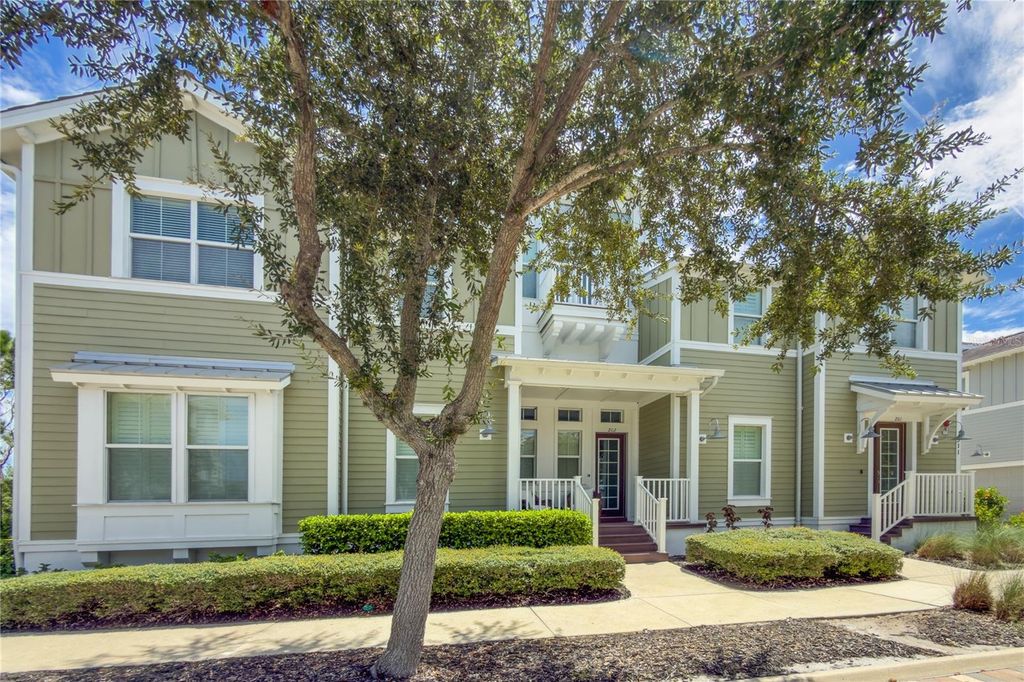 Image 6 of property listing at 311 SAPPHIRE LAKE DRIVE 202, Bradenton, FL 34209
