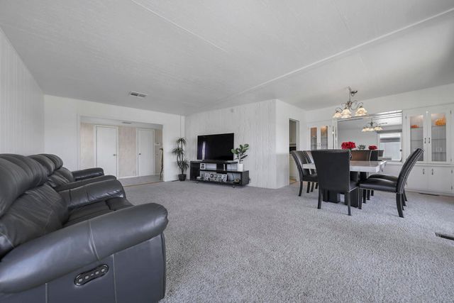 73477 Broadmoor Drive, Thousand Palms, CA 92276