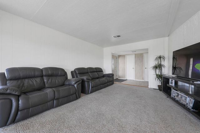 73477 Broadmoor Drive, Thousand Palms, CA 92276