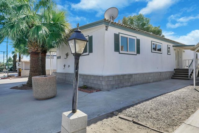 73477 Broadmoor Drive, Thousand Palms, CA 92276