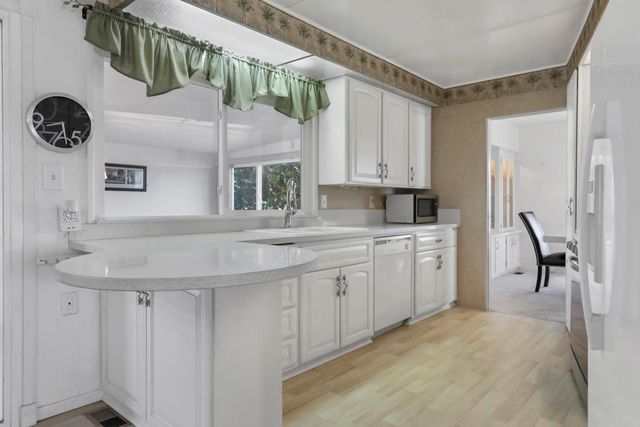 73477 Broadmoor Drive, Thousand Palms, CA 92276