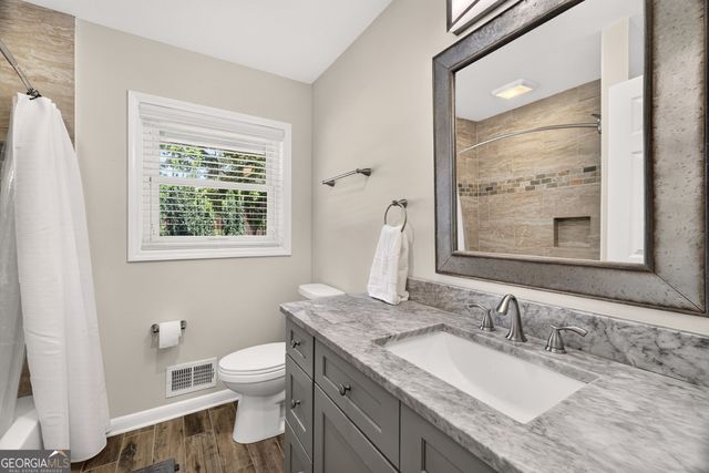 47 Rhodes Drive, Marietta, GA 30068