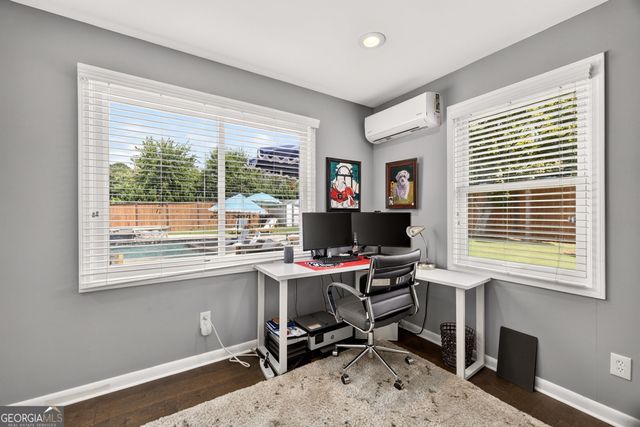 47 Rhodes Drive, Marietta, GA 30068