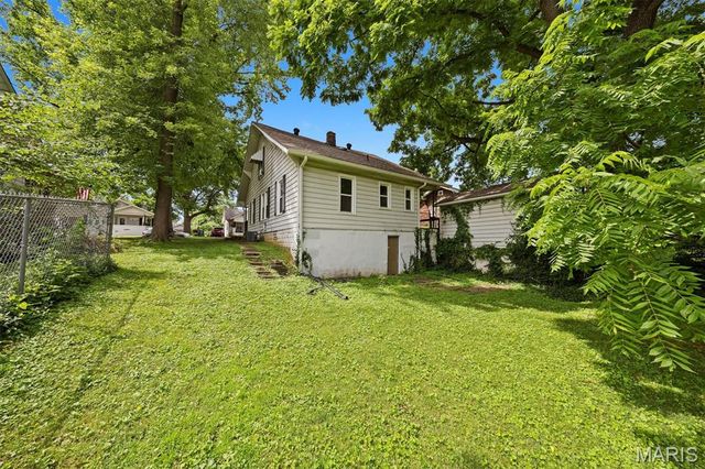 2624 Watalee Street, Alton, IL 62002
