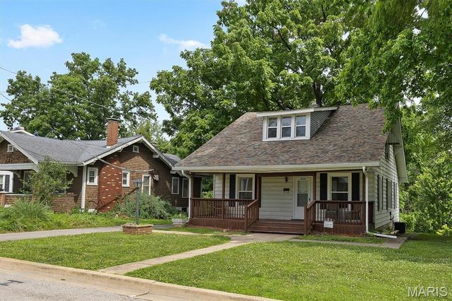 2624 Watalee Street, Alton, IL 62002