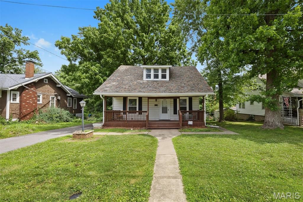 2624 Watalee Street, Alton, IL 62002
