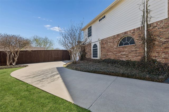 2909 Rockford Court, Mansfield, TX 76063