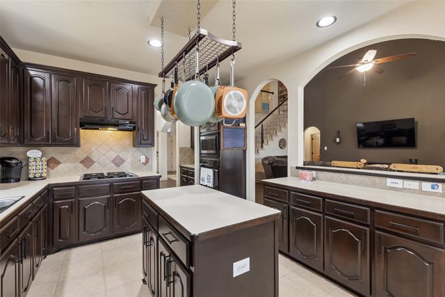 2909 Rockford Court, Mansfield, TX 76063