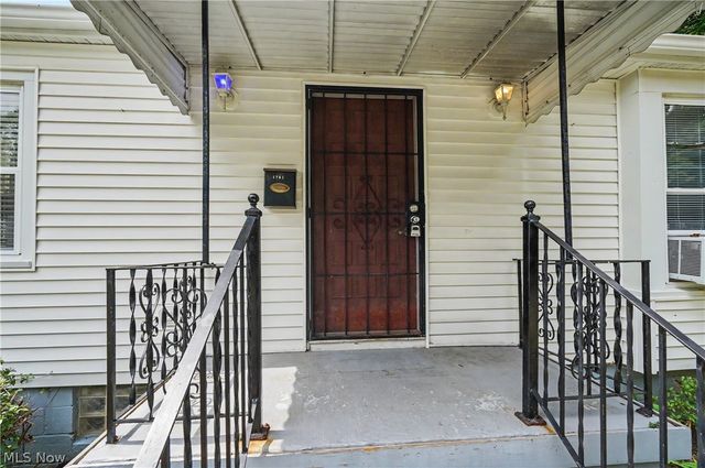 1761 Marks Avenue, Akron, OH 44305