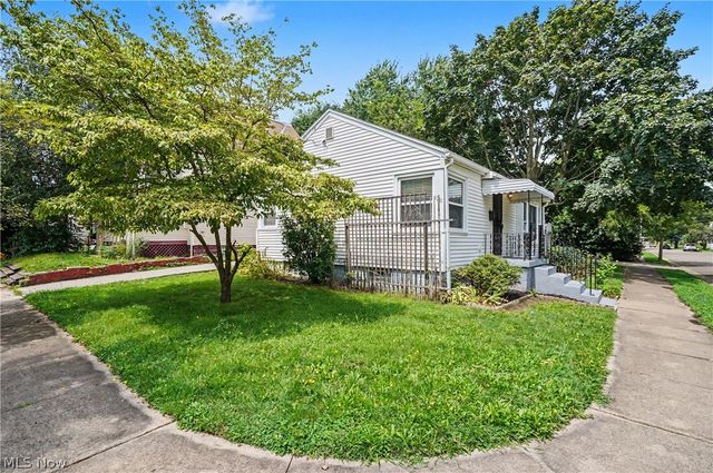 1761 Marks Avenue, Akron, OH 44305