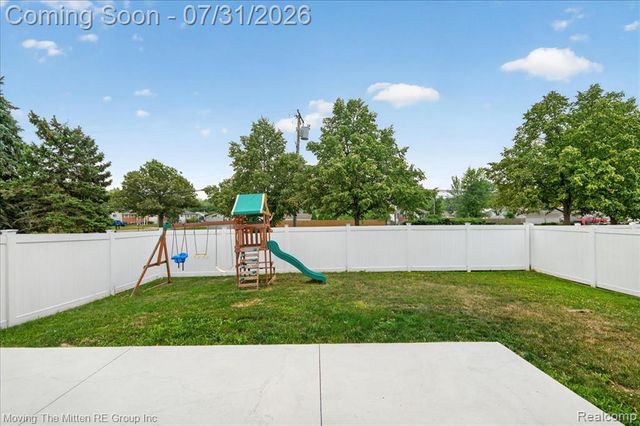 32170 Bradford Street, New Haven, MI 48048