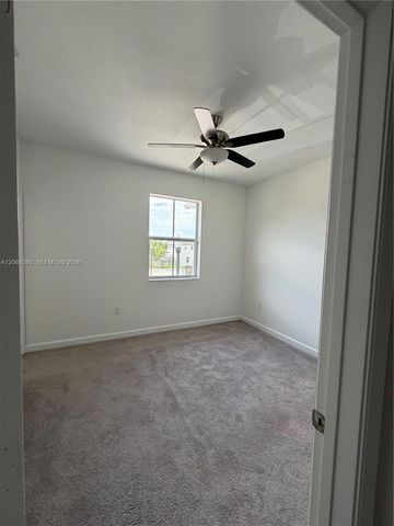 2739 SE 17th Street, Homestead, FL 33035