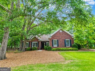 1090 Lane Creek Circle, Bishop, GA 30621