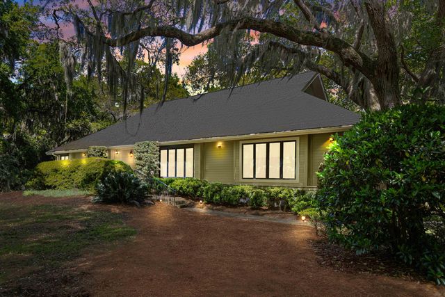2290 Marsh Hen Drive, Seabrook Island, SC 29455
