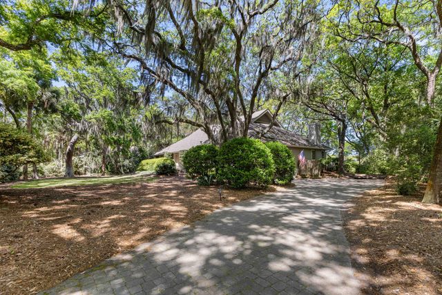 2290 Marsh Hen Drive, Seabrook Island, SC 29455