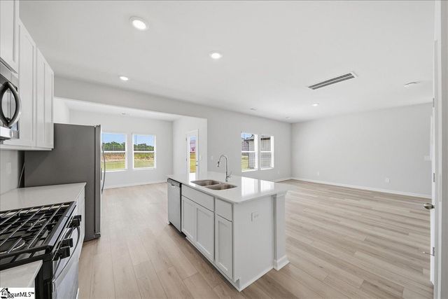 7 Angel Wood Drive, Piedmont, SC 29673