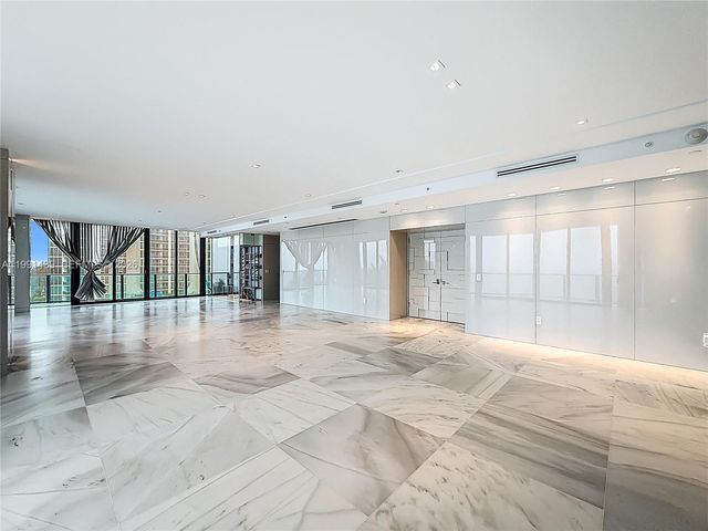 19575 Collins Ave 5, Sunny Isles Beach, FL 33160