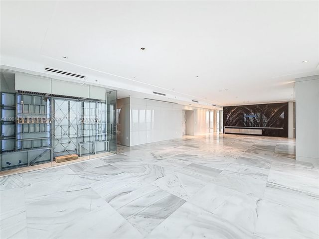 19575 Collins Ave 5, Sunny Isles Beach, FL 33160